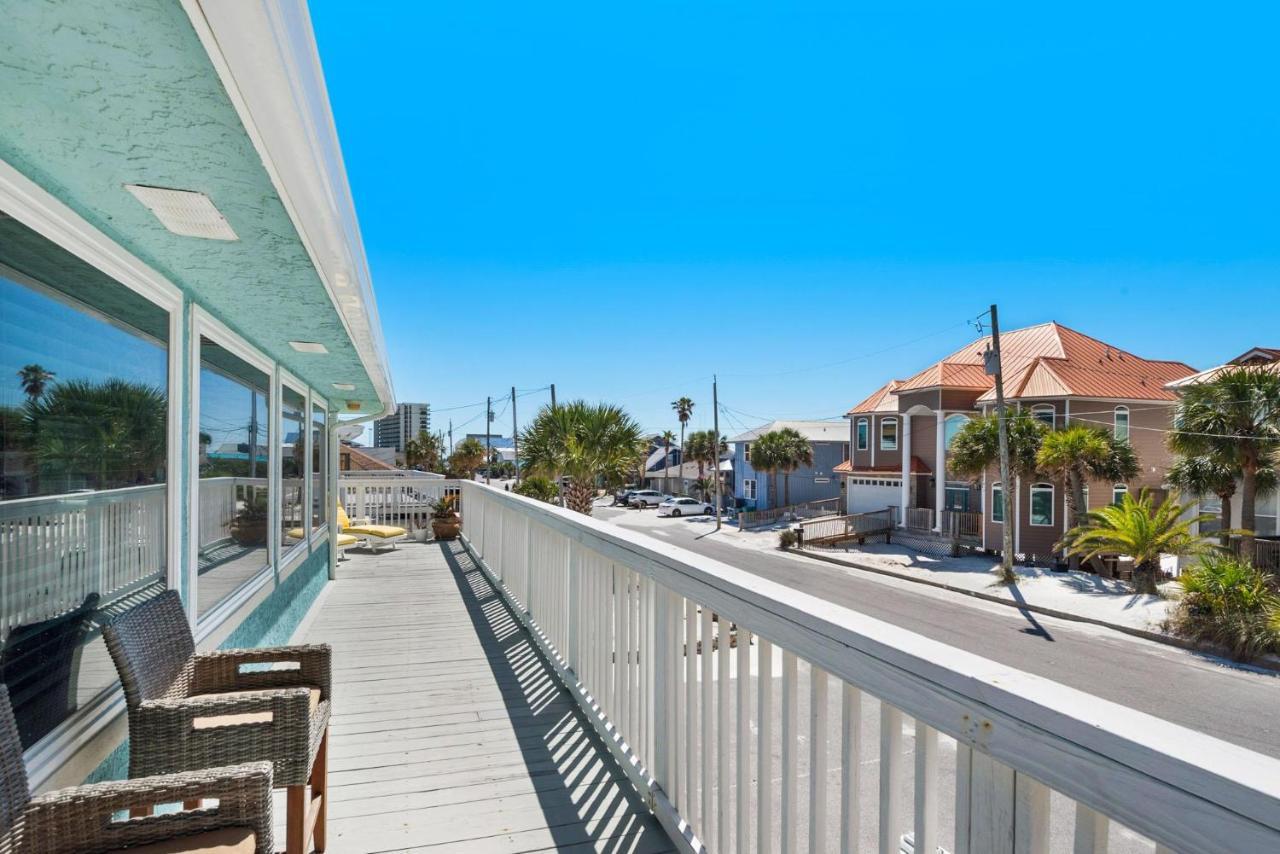 The Sand Dollar A * Panama City Beach
