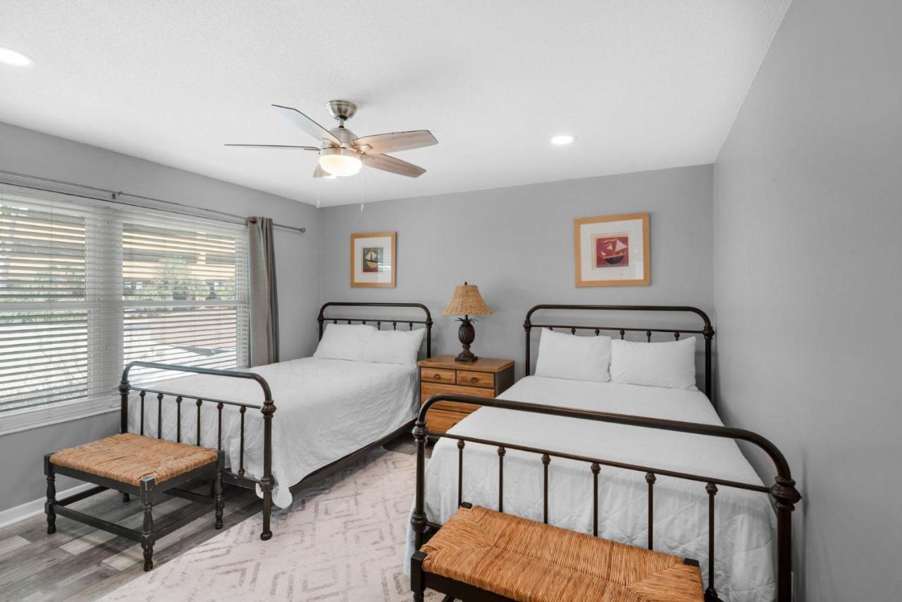 Holiday home The Sand Dollar A *
